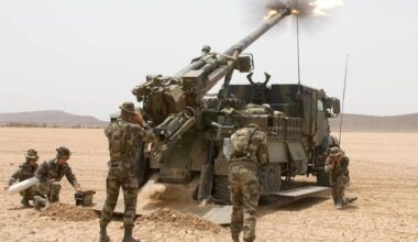 Land forces review: howitzers in the spotlight and Germany spends big to close the year
