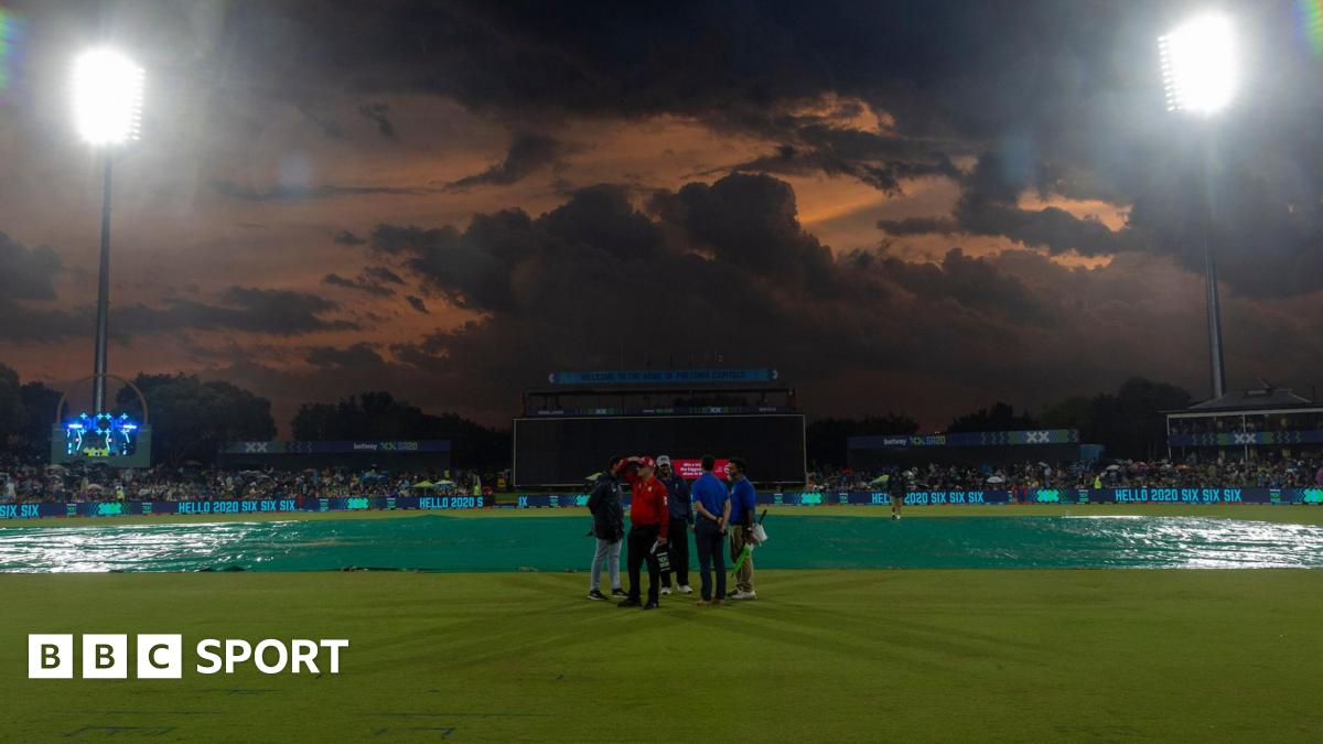 Match officials confer as rain delays play during match 12 of the Betway SA20 season 4 between Pretoria Capitals (PC) and Durban Super Giants (DSG) held at the Supersport Park Stadium in Centurion, South Africa