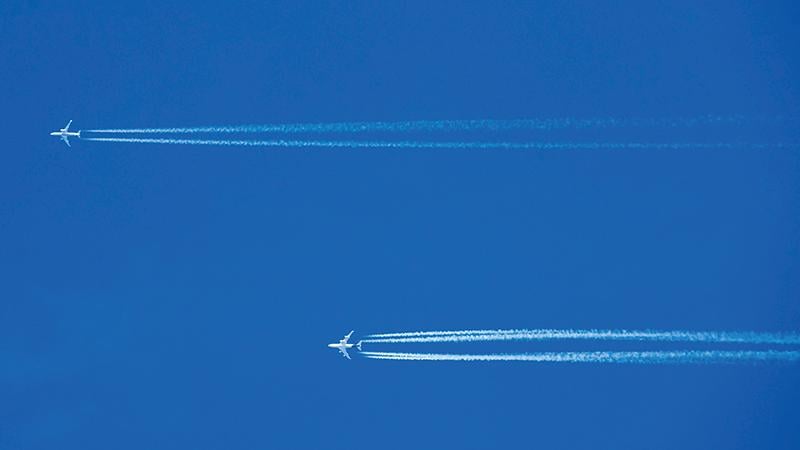 contrails