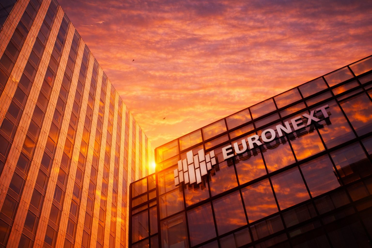 Euronext stock slips to start 2026 as Europe hits record highs; ENX focus turns to Feb. results