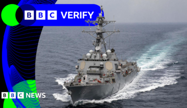Ship-tracking shows US warship arriving in Middle East as Iran tensions rise - BBC