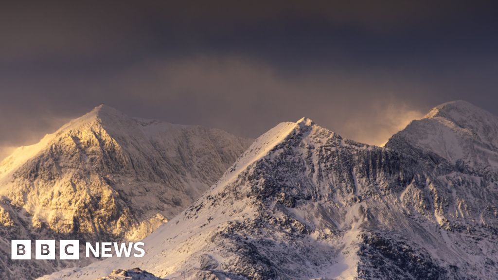 Wales snow and ice weather warnings prompt school closures
