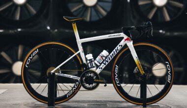 Remco Evenepoel’s Specialized S-Works Tarmac SL8 for 2026: Gold accents, SRAM components and subtle graphics
