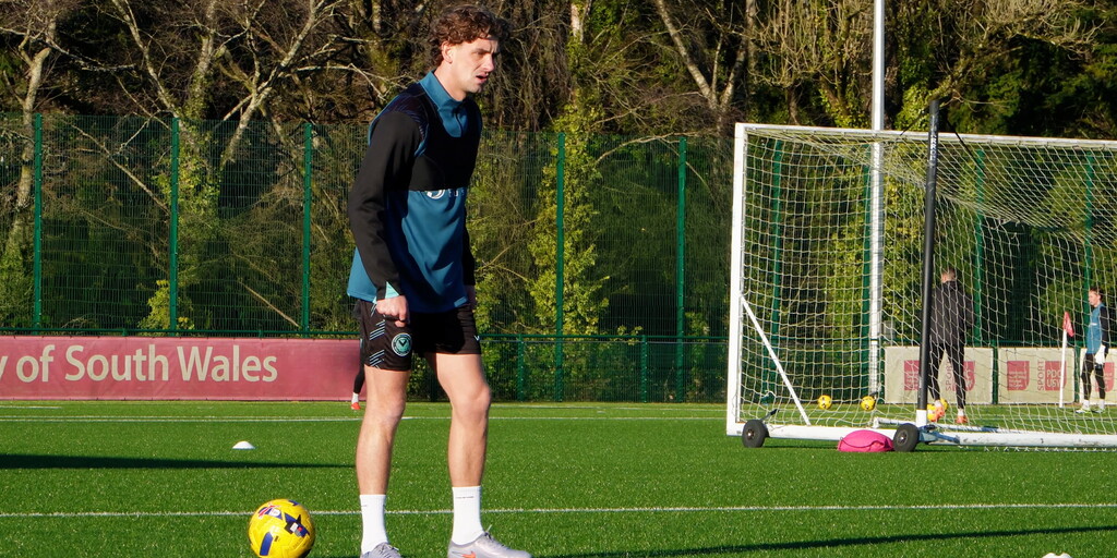 NEW EXILES STAR HARRISON BIGGINS, "THE MUCK & NETTLES OF SHEFFIELD NON-LEAGUE TURNED ME FROM A BOY INTO A MAN!"