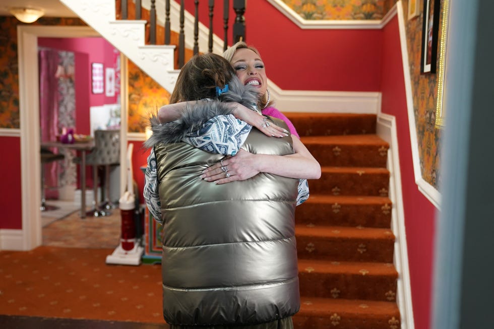 myra mcqueen and theresa mcqueen in hollyoaks