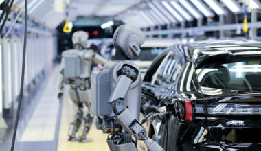 Robots only half as efficient as humans, says leading Chinese producer