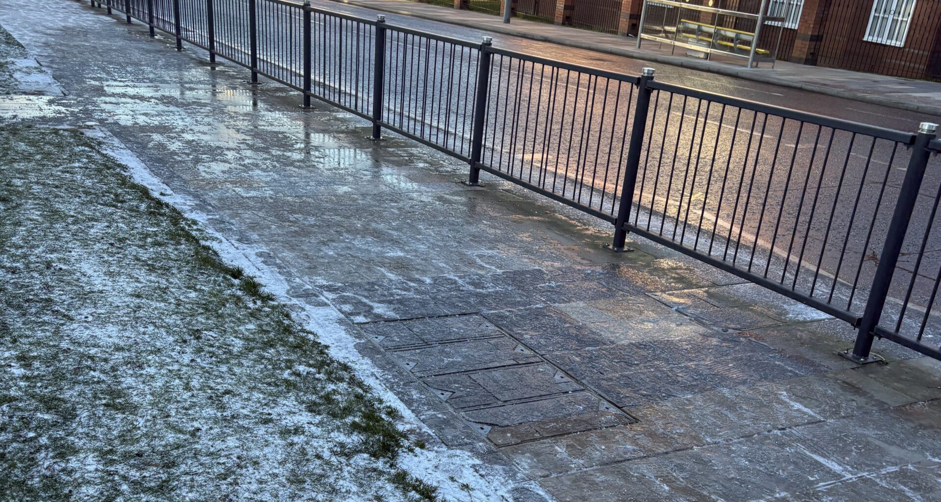 Liverpool residents question council gritting strategy