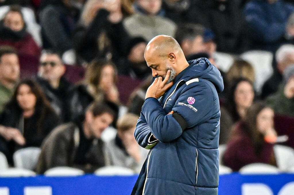 West Ham manager Nuno Espirito Santo looks defeated