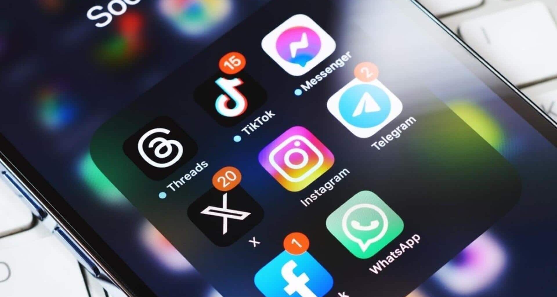 France to follow Australia with social media ban for under-15s