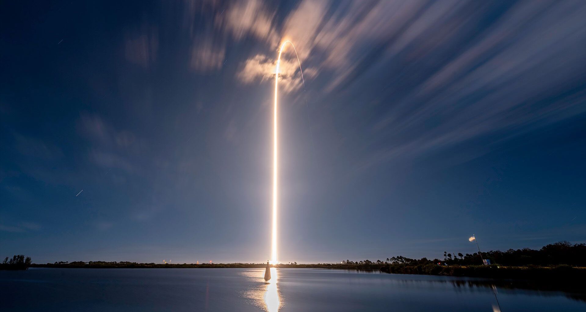 SpaceX launches 1st Starlink satellites of 2026 on new Falcon 9 rocket