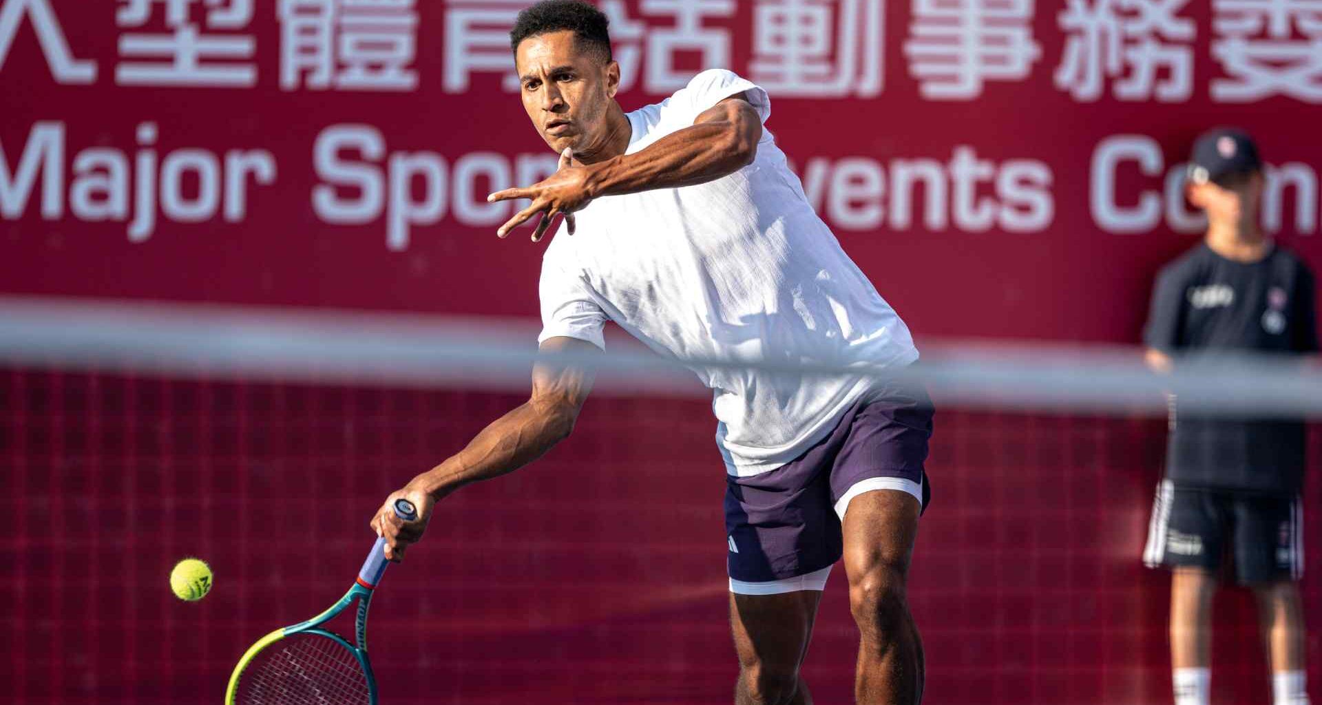 Michael Mmoh upsets Karen Khachanov in Hong Kong, Alexander Bublik wins 2026 opener | ATP Tour