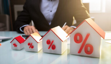 Average UK house prices hit £271,000 in November – ONS