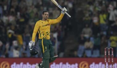 quinton-de-kock-smacked-a-49-ball-115