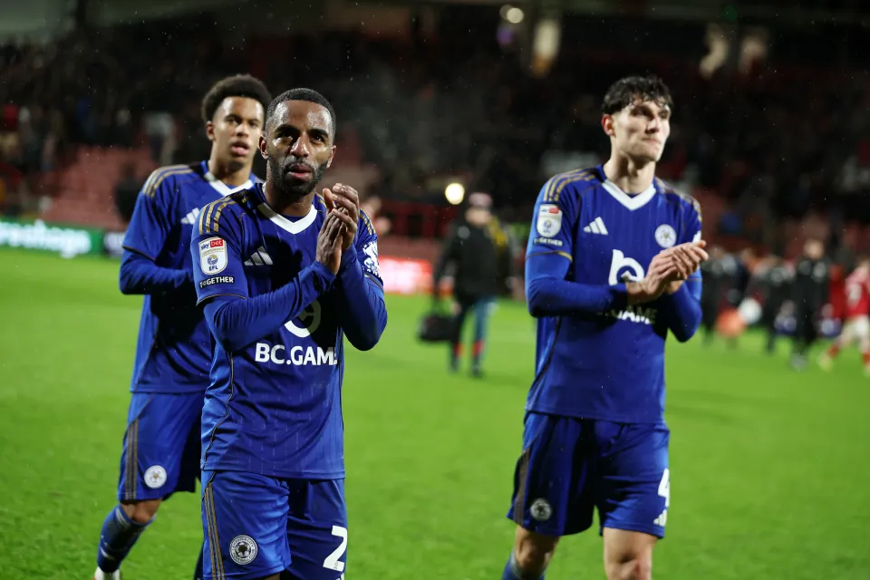Leicester City's players look dejected