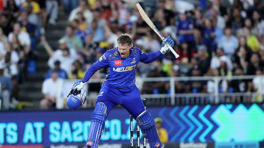 rickelton-smashed-113-off-60-balls