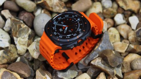 samsung-galaxy-watch-ultra on pebbles