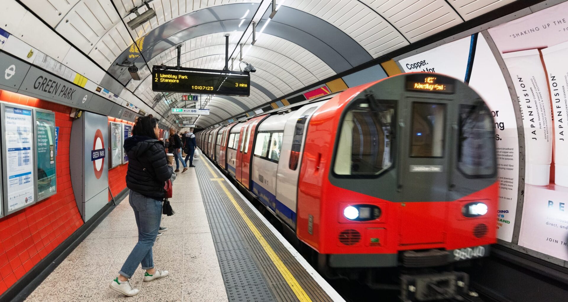 ANALYSIS: Transport for London staff in receipt of £100,000 in total remuneration up 189 per cent from 2022-23