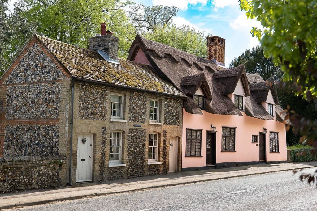 A row of Tudor houses in a picturesque village in England