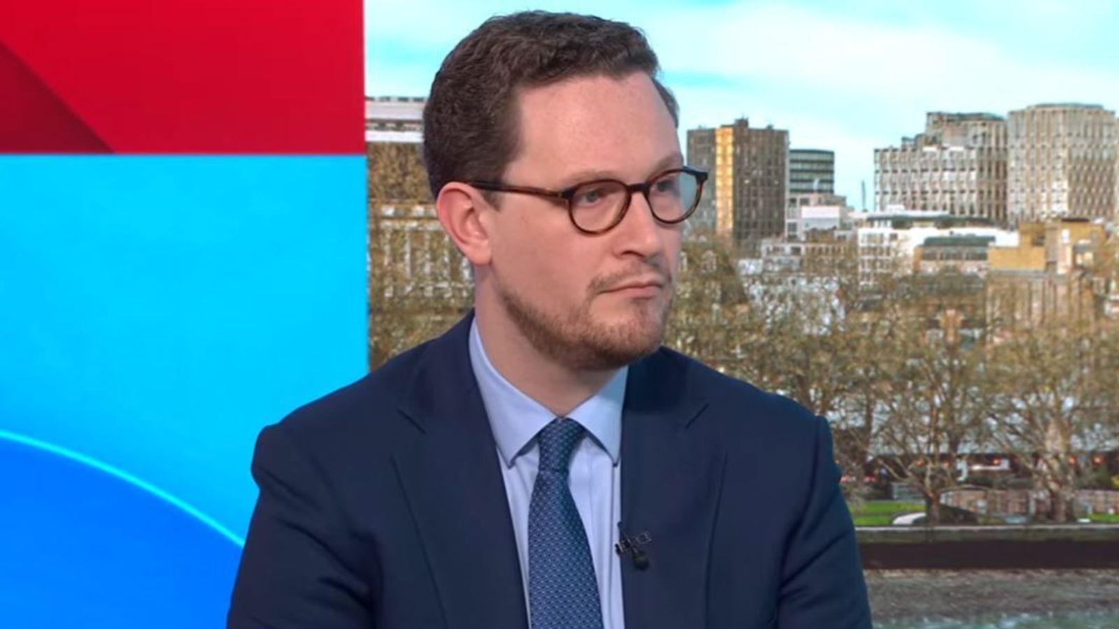 UK government refuses to say if US broke international law over Maduro capture | Politics News