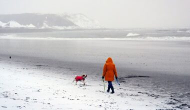 UK weather latest: UK airport closes runway as millions under weather warnings with blizzards and snow forecast | UK News