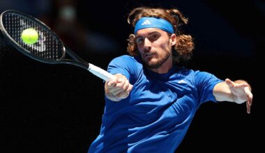Stefanos Tsitsipas upsets Taylor Fritz to level Greece-USA QF in Perth | ATP Tour
