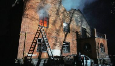 Russia uses its new ballistic missile in a major attack on Ukraine and a warning to West