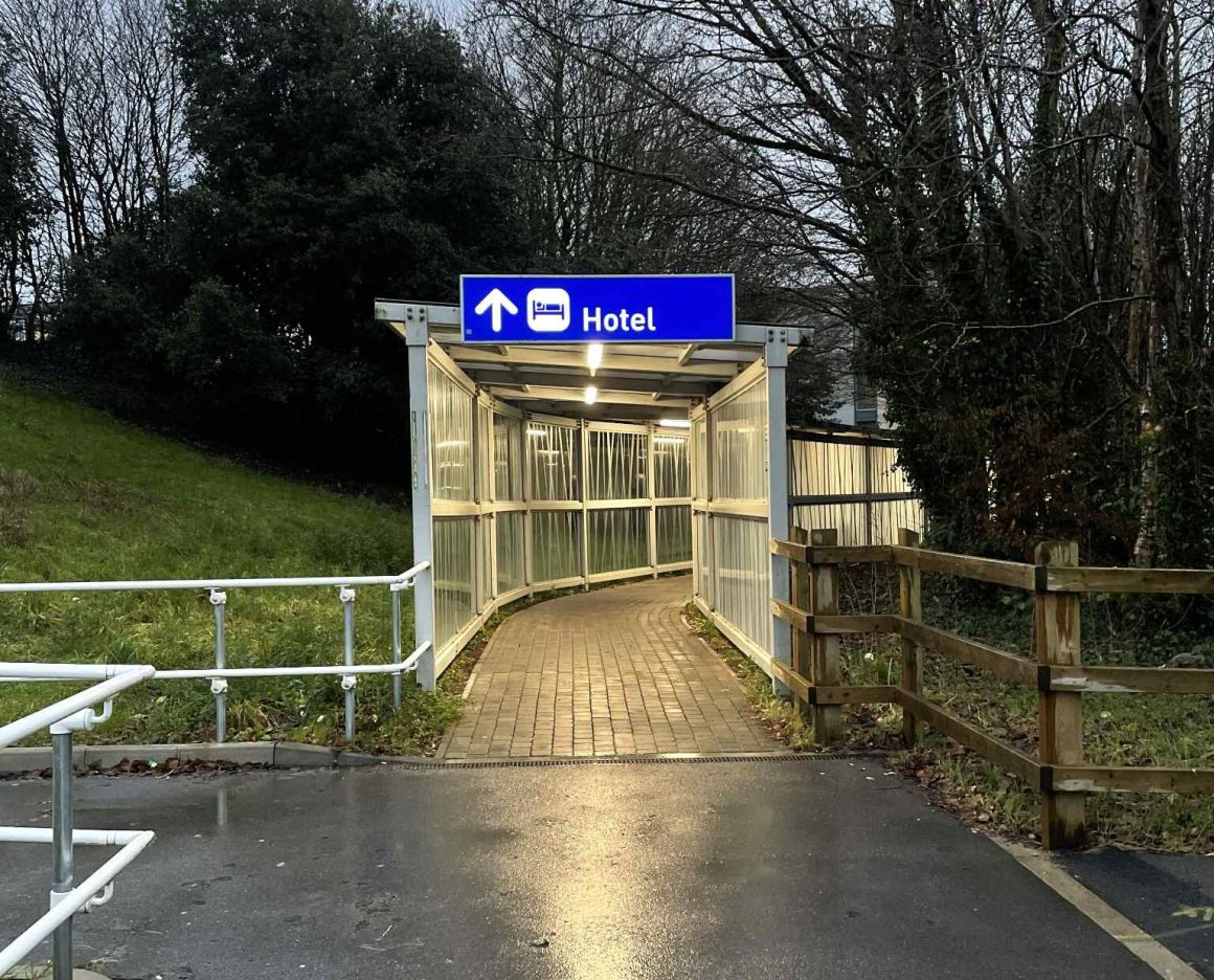 Hampton by Hilton Bristol Airport covered walkway