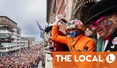 Family-friendly France, American tech boycott and Minitel