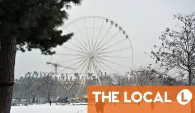 Paris and northern France blanketed in snow