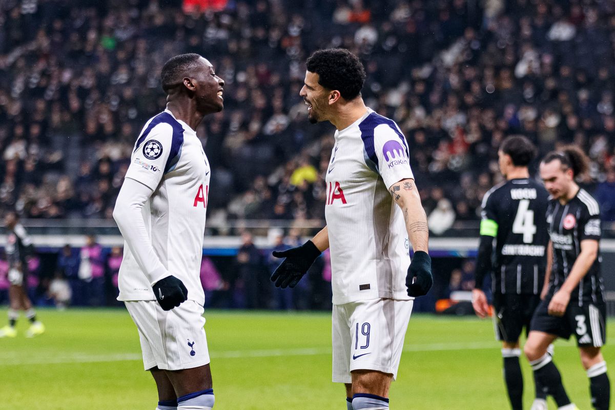 Dominic Solanke celebrates his goal with Randal Kolo Muani during the UEFA Champions League match between Eintracht Frankfurt and Tottenham Hotspur