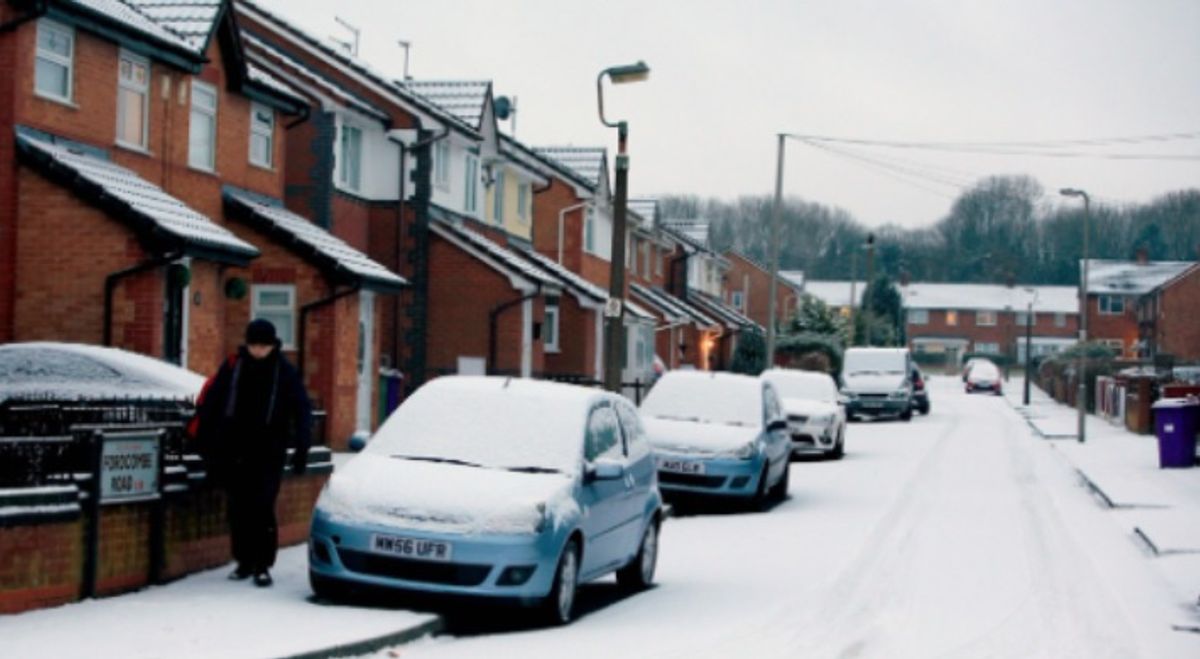 New UK weather maps from WX Charts, using Met Desk data, show show snow hitting a number of counties in England and Scotland.