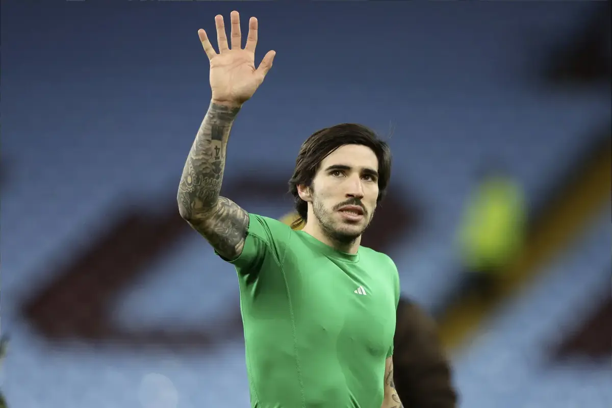 Sandro Tonali breaks silence amid Manchester United transfer links