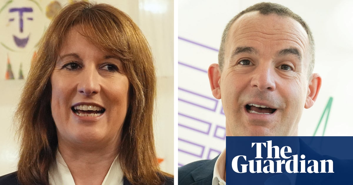 Student loans: why is Martin Lewis clashing with Rachel Reeves? | Student finance