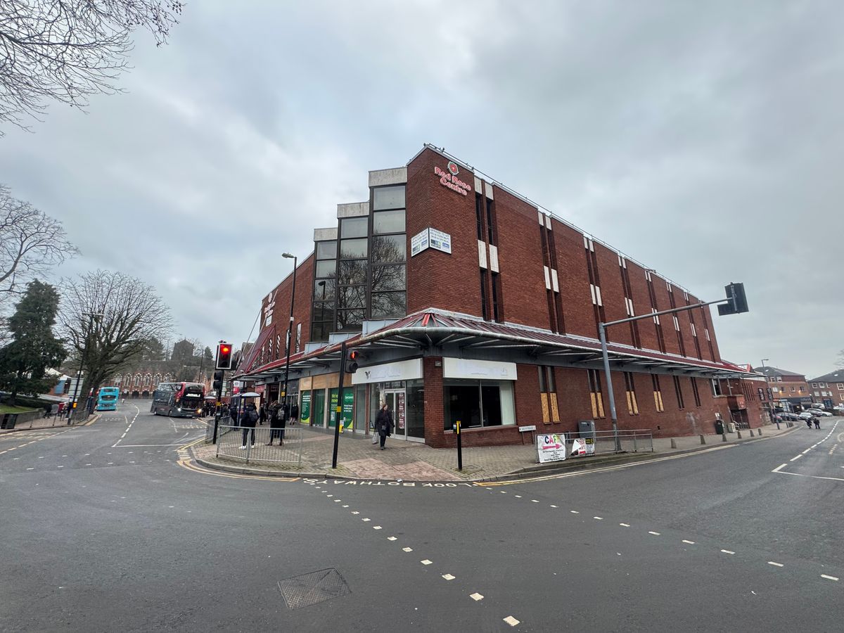 The Red Rose Centre sits in a corner of Sutton Coldfileld town centre next to where a lot of the buses drop off and pick up
