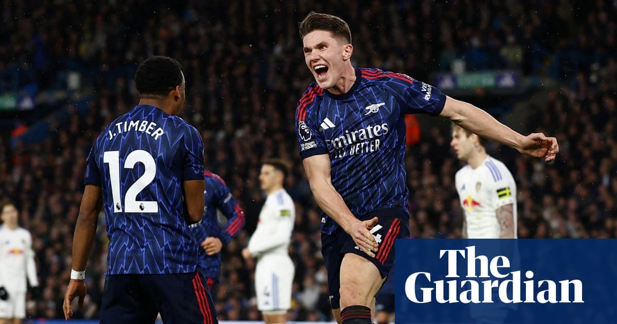 Arsenal stroll back to winning ways against outclassed Leeds and go seven points clear | Premier League
