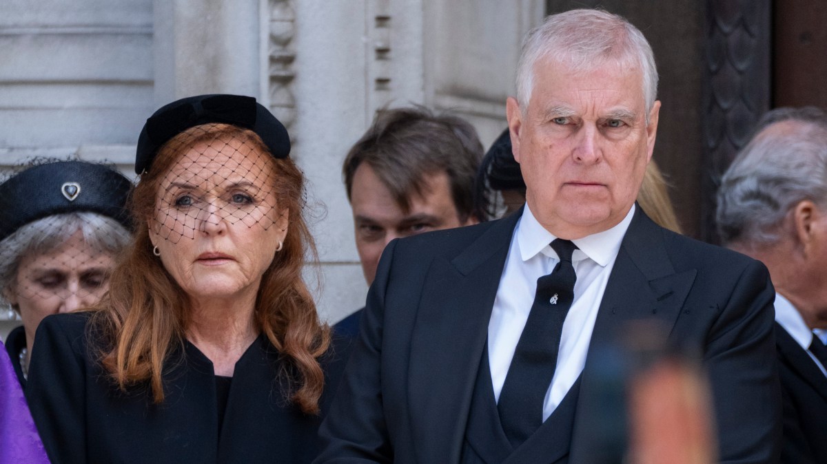 Sarah Ferguson ‘took daughters to visit newly free Jeffrey Epstein’