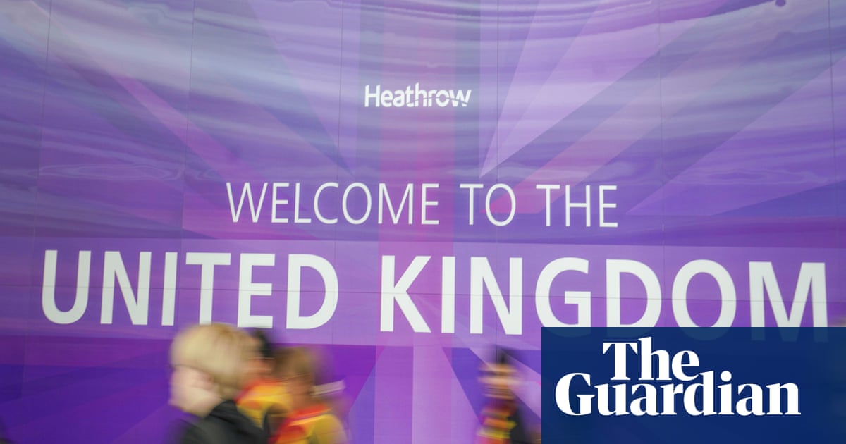 Zero net migration would shrink UK economy by 3.6%, says thinktank | Economic growth (GDP)