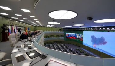 Barring last-minute nuclear deal, U.S. and Russia teeter on brink of new arms race