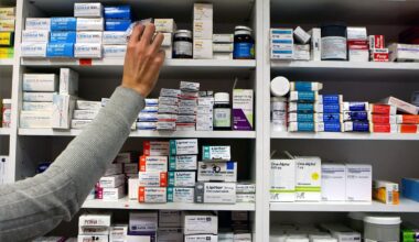 Cancer drugs among nearly 400 medicines at risk of shortage in UK