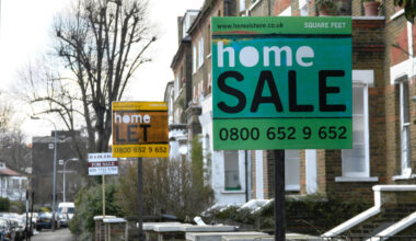 New home registrations plunge by 27% in London last year