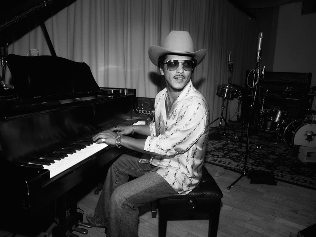 Bruno Mars - 2026 - John V .Esparza