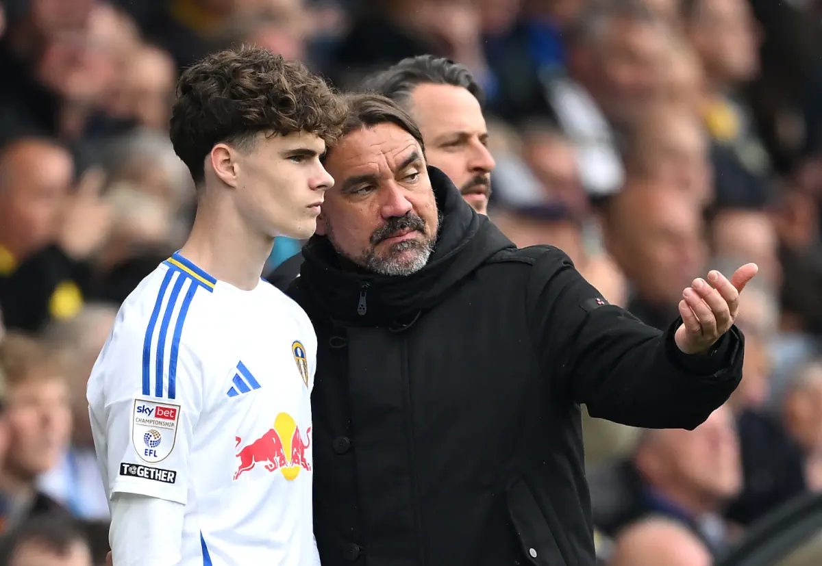 Leeds United manager Daniel Farke gives instructions to Harry Gray as he prepares to come onto the pitch