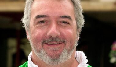 NI snooker star leads tributes to John Virgo after former champion passes away at age of 79