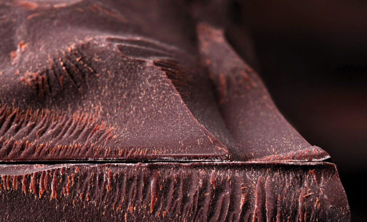 This Everyday Chocolate Compound May Help Your Cells Stay Younger