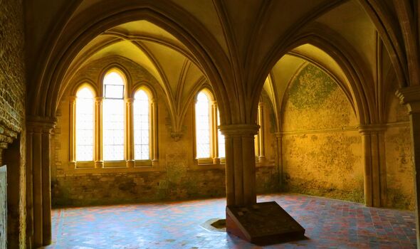 Picture of Lacock Abbey 