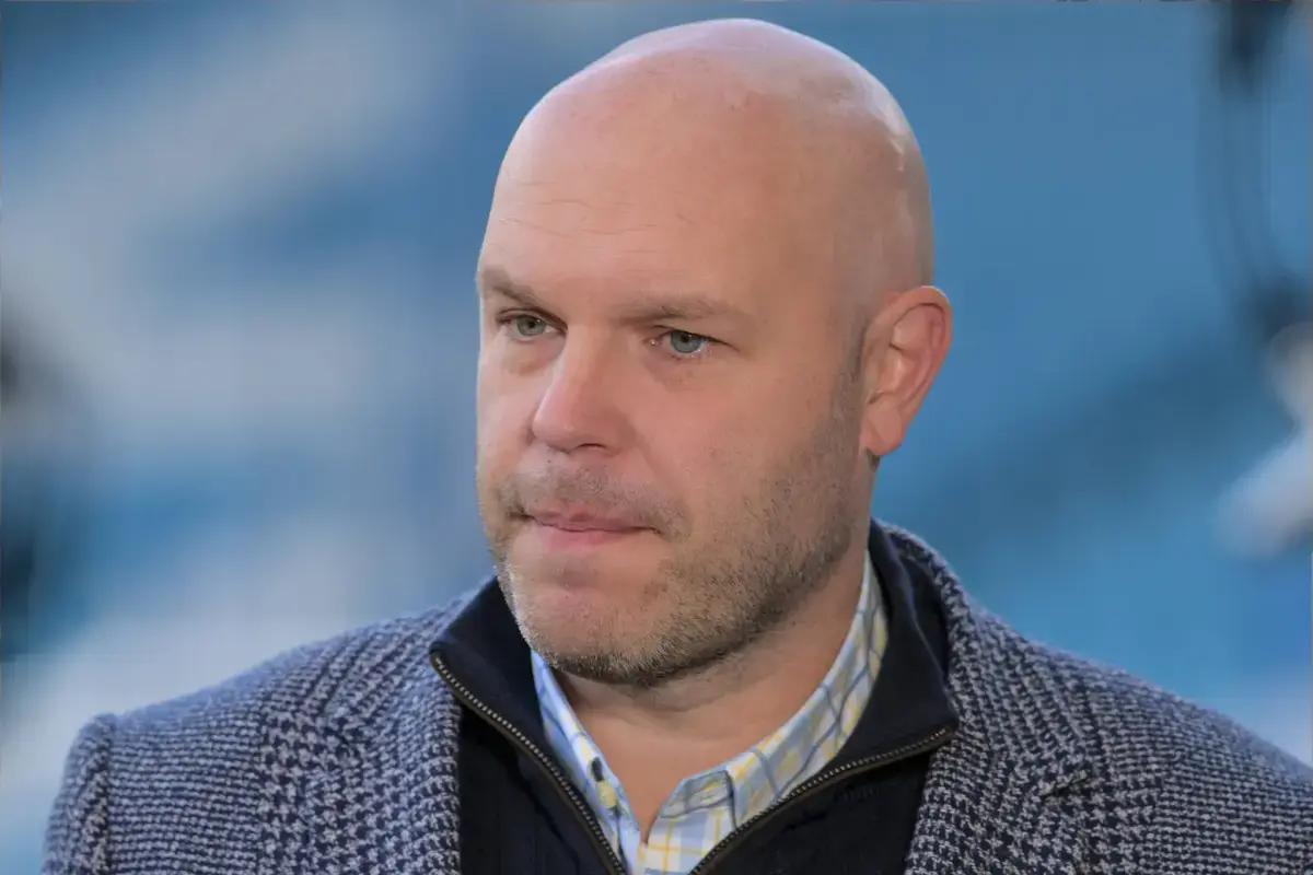 Kris Wigfield shares takeover update