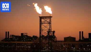 Former defence leaders outline already-present fossil fuel dependence, climate disinformation threats