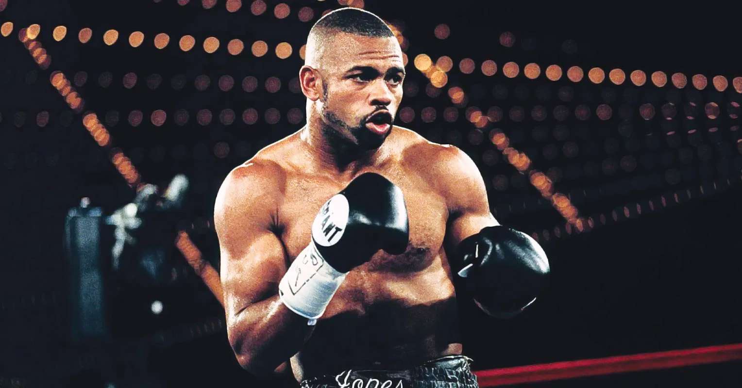 Roy Jones Jr names the only fighter in history better than him: “He’s the GOAT”
