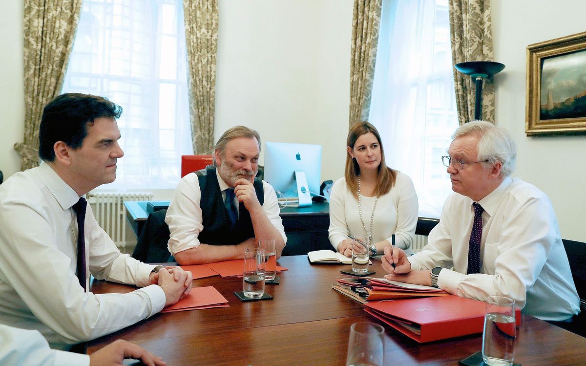 Sir Olly, left, with former Tory Brexit negotiator David Davis in 2018