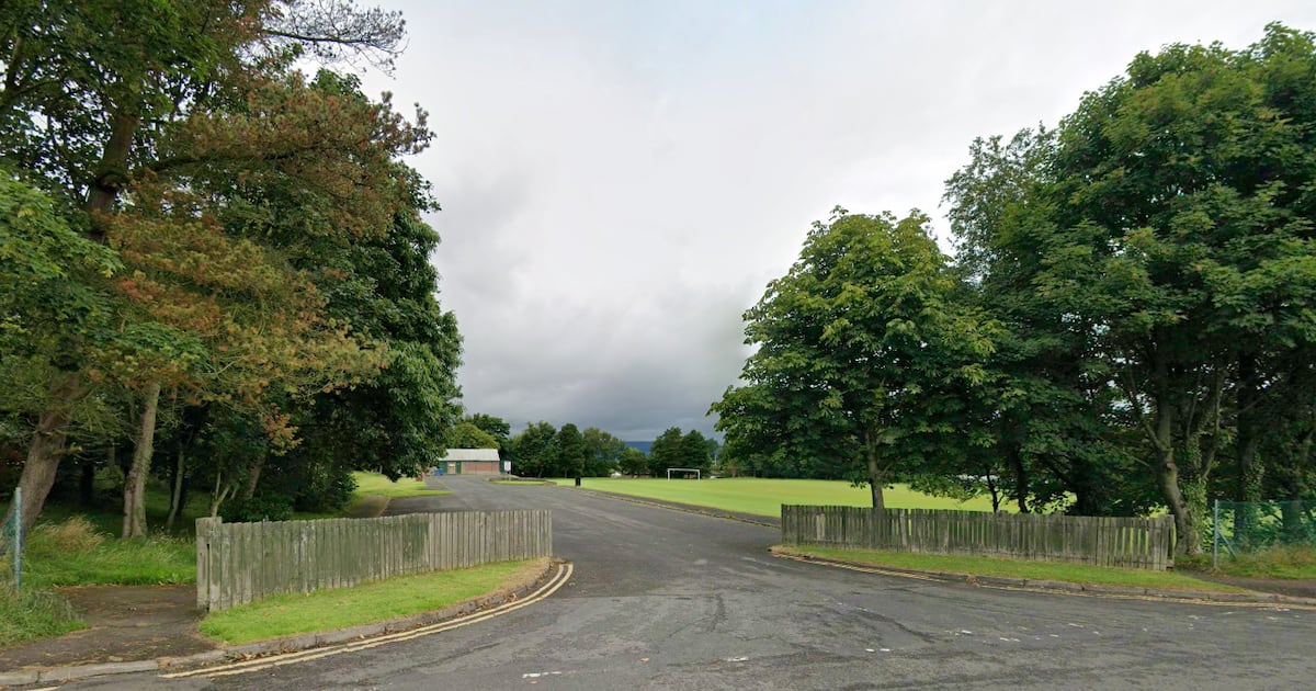 Fears of sectarian clashes as masked youths gather carrying sticks and bats – The Irish News